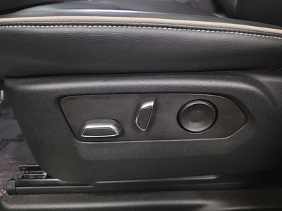 2023 Cadillac Escalade ESV Premium Luxury