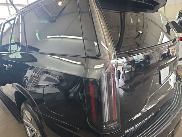 2025 Cadillac Escalade Sport