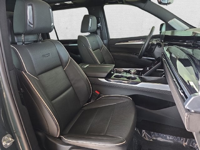 2025 Cadillac Escalade ESV Sport