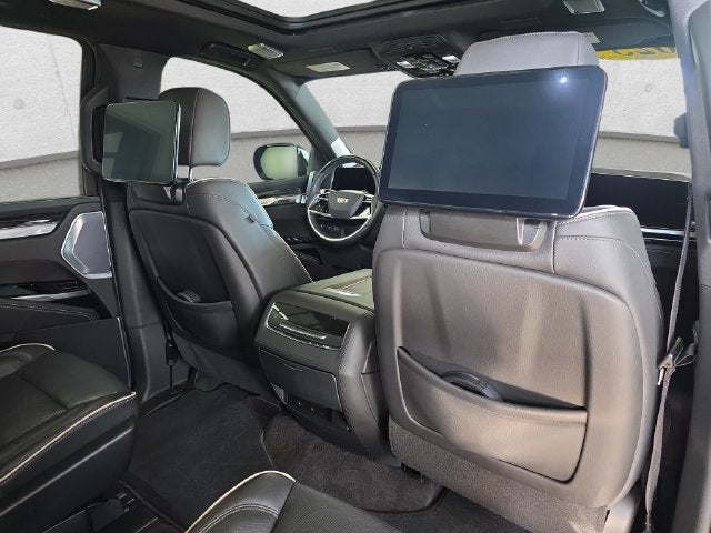 2025 Cadillac Escalade ESV Sport