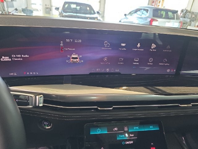2025 Cadillac Escalade ESV Sport