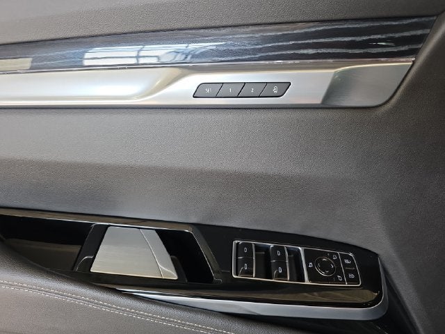2025 Cadillac Escalade ESV Sport