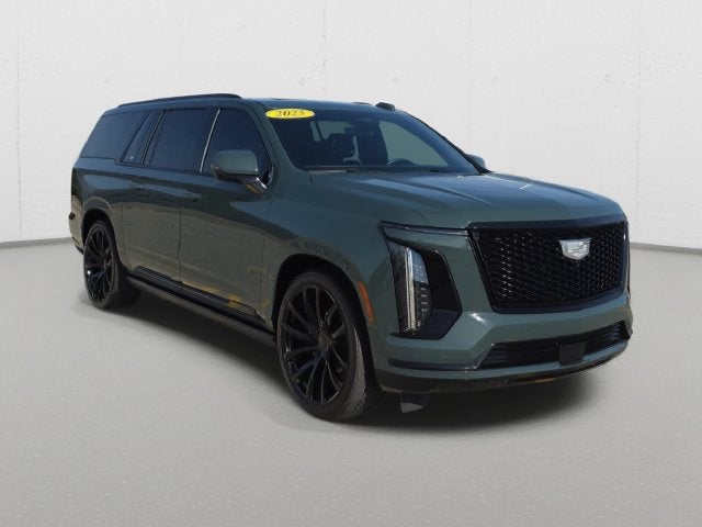 2025 Cadillac Escalade ESV Sport