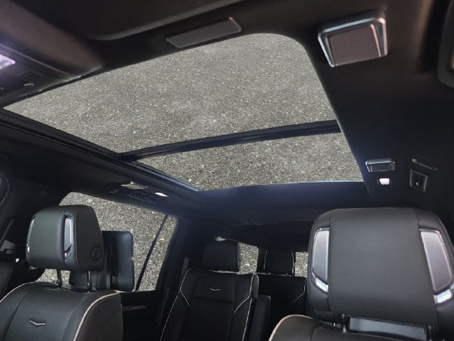 2025 Cadillac Escalade ESV Sport
