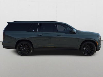 2025 Cadillac Escalade ESV Sport