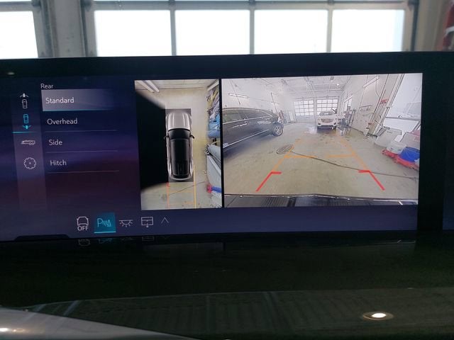 2025 Cadillac ESCALADE IQ Luxury 1