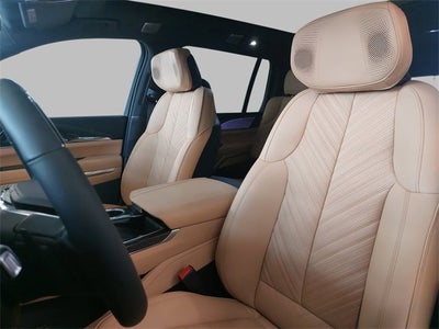 2025 Cadillac ESCALADE IQ Luxury 2