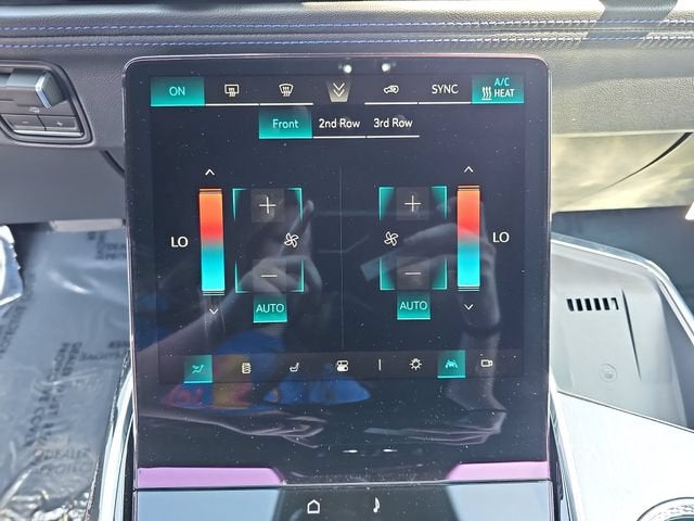 2026 Cadillac ESCALADE IQ Sport