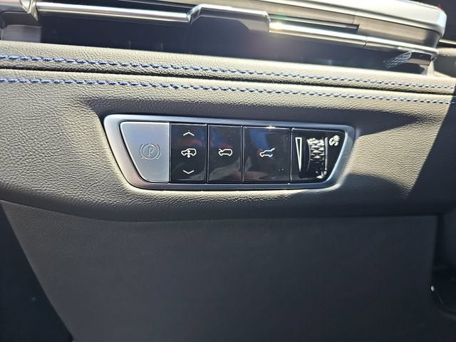 2026 Cadillac ESCALADE IQ Sport