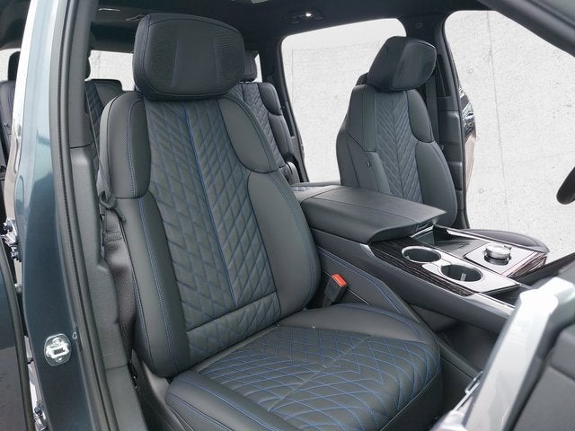 2025 Cadillac ESCALADE IQ Sport 1