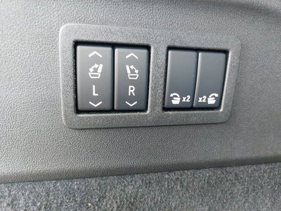 2025 Cadillac ESCALADE IQ Sport 1