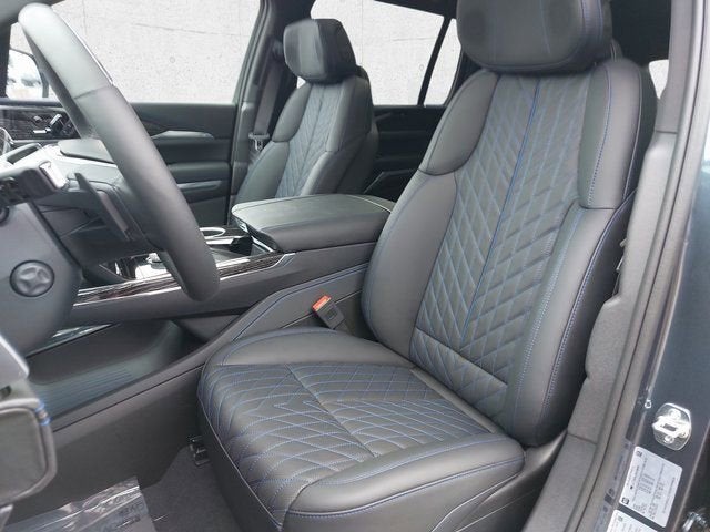 2025 Cadillac ESCALADE IQ Sport 1