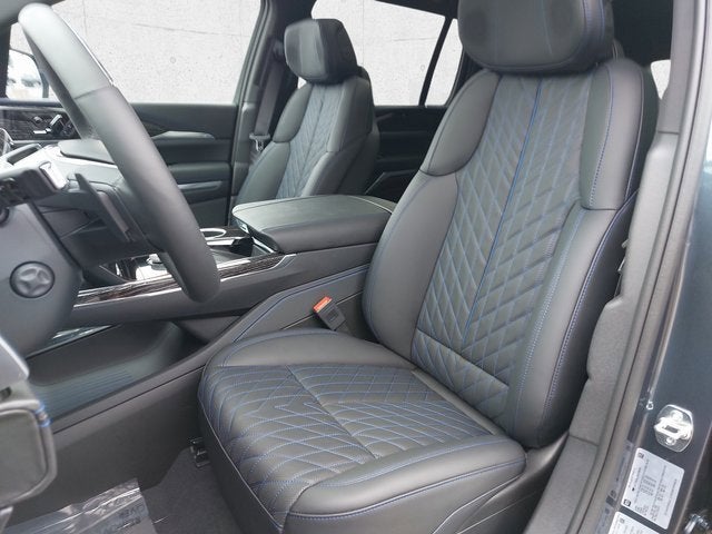 2025 Cadillac ESCALADE IQ Sport 1