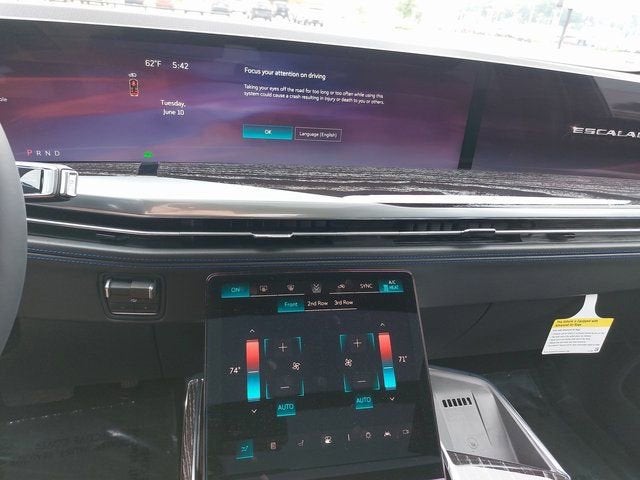 2025 Cadillac ESCALADE IQ Sport 1