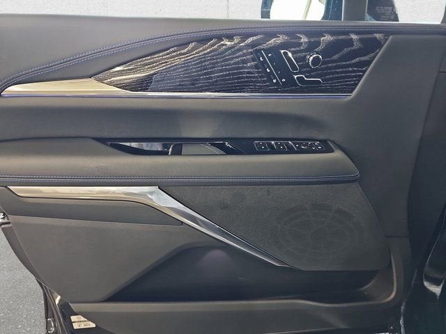 2026 Cadillac ESCALADE IQ Sport