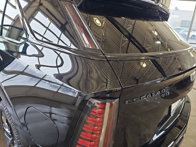 2026 Cadillac ESCALADE IQ Sport