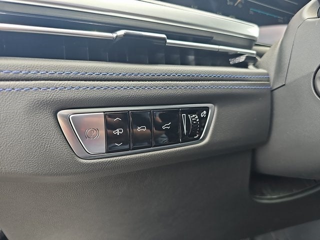 2026 Cadillac ESCALADE IQ Sport