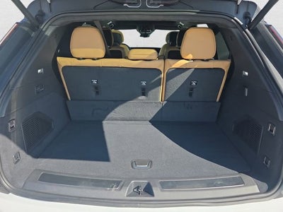 2025 Cadillac ESCALADE IQ Sport 2
