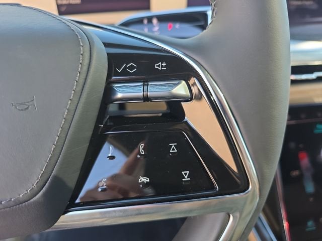 2025 Cadillac ESCALADE IQ Sport 2
