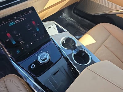 2025 Cadillac ESCALADE IQ Sport 2