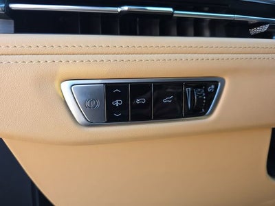 2025 Cadillac ESCALADE IQ Sport 2