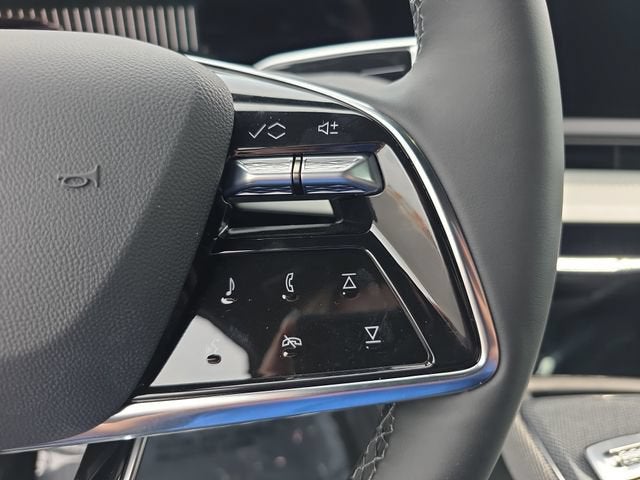 2027 Cadillac OPTIQ Luxury
