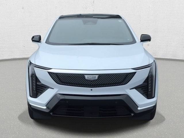 2027 Cadillac OPTIQ Luxury