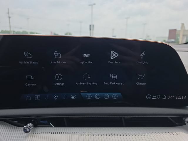 2027 Cadillac OPTIQ Luxury