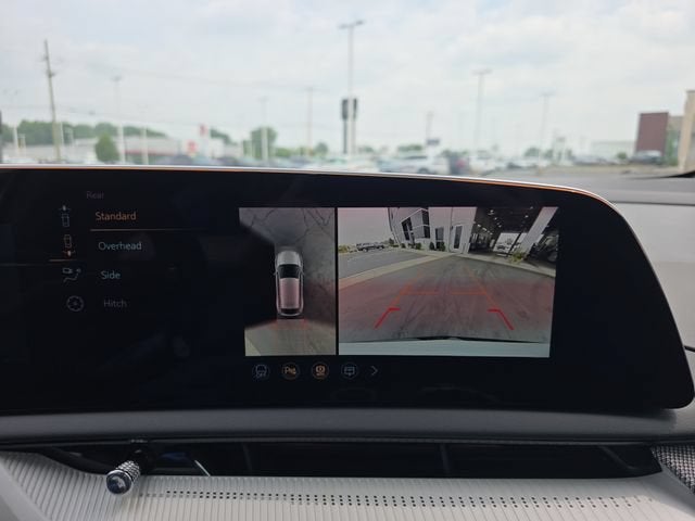 2027 Cadillac OPTIQ Luxury