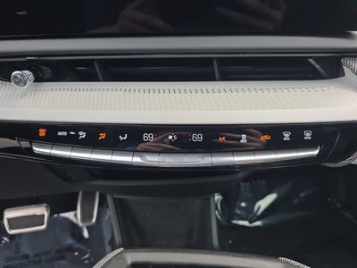 2027 Cadillac OPTIQ Luxury