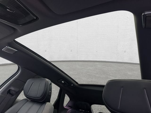 2027 Cadillac OPTIQ Luxury