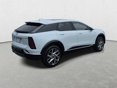 2027 Cadillac OPTIQ Luxury
