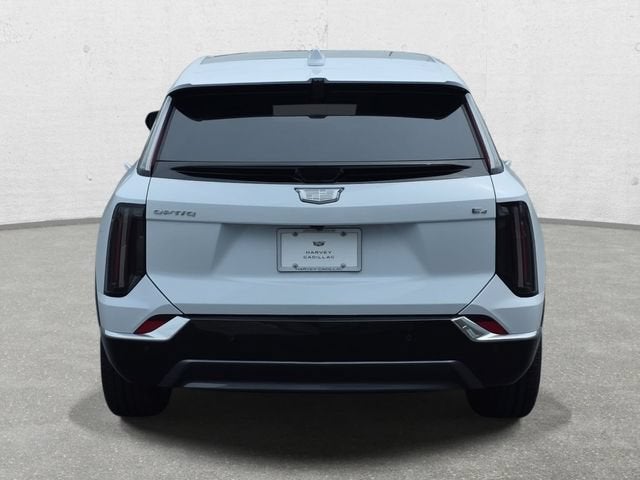 2027 Cadillac OPTIQ Luxury