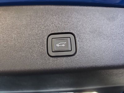 2026 Cadillac OPTIQ Premium Luxury