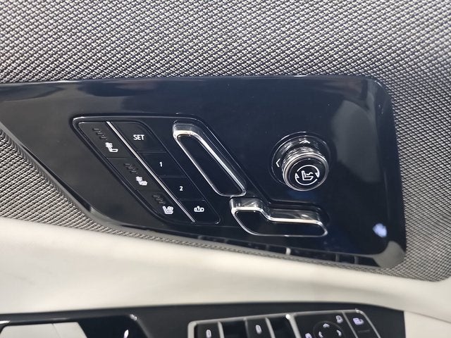 2026 Cadillac OPTIQ Premium Luxury