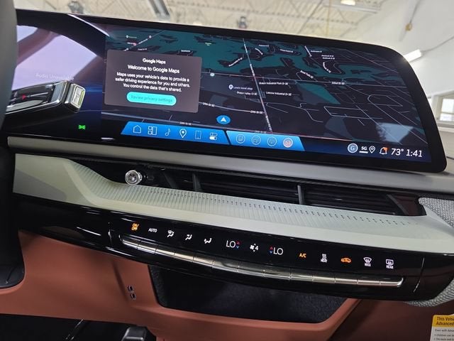 2027 Cadillac OPTIQ Premium Luxury