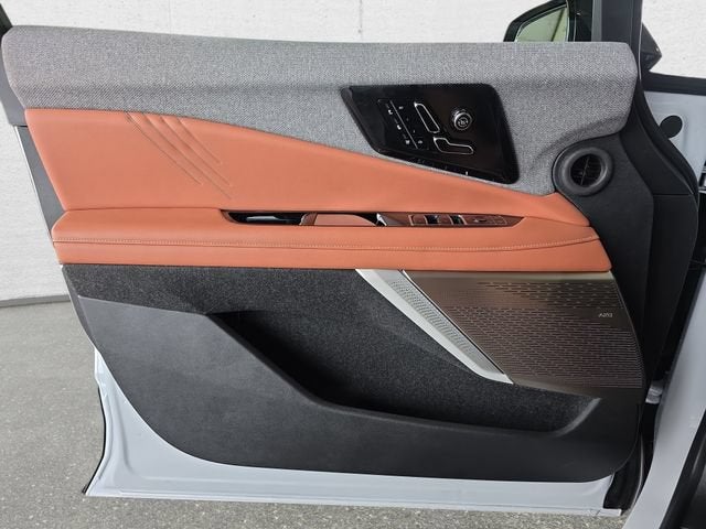 2027 Cadillac OPTIQ Premium Luxury