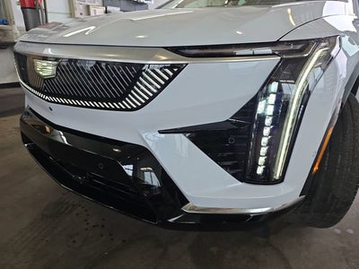 2027 Cadillac OPTIQ Premium Luxury