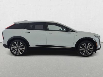 2027 Cadillac OPTIQ Premium Luxury