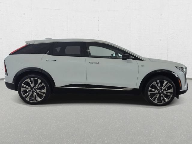 2027 Cadillac OPTIQ Premium Luxury