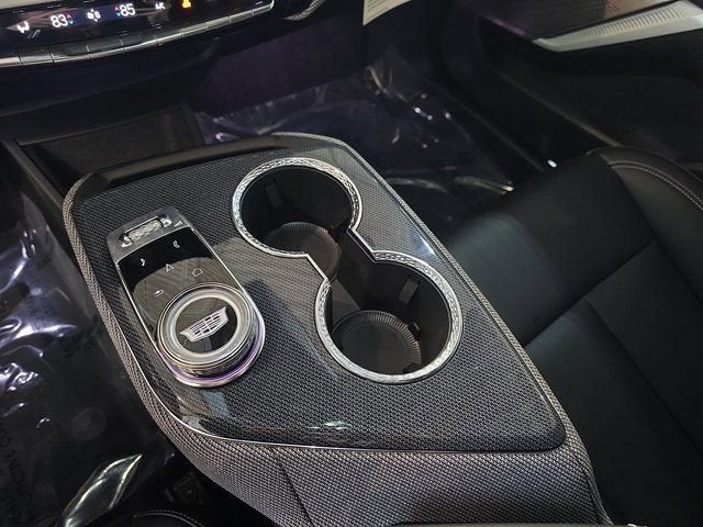 2026 Cadillac OPTIQ Premium Luxury