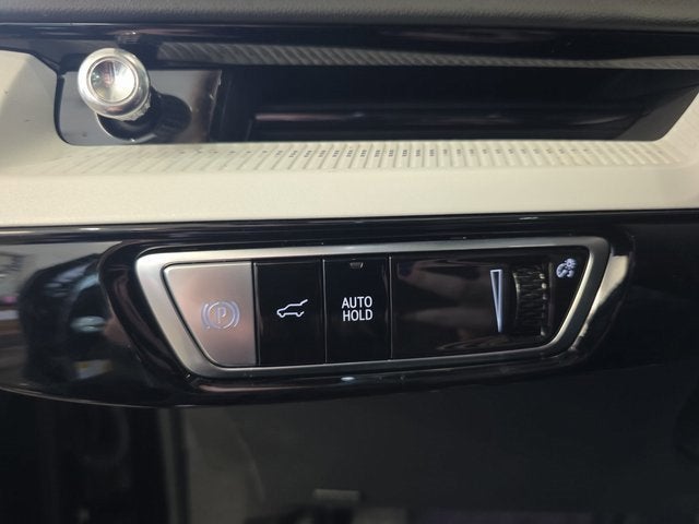 2026 Cadillac OPTIQ Premium Luxury