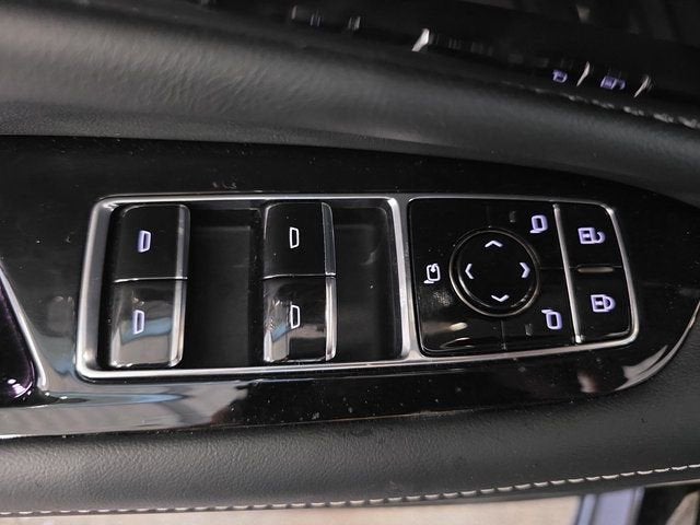 2026 Cadillac OPTIQ Premium Luxury