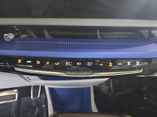 2027 Cadillac OPTIQ Premium Sport