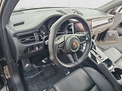2024 Porsche Macan AWD