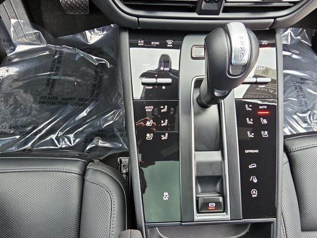 2024 Porsche Macan AWD