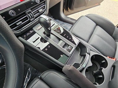2024 Porsche Macan AWD