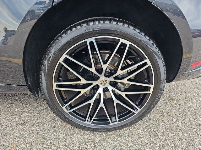 2024 Porsche Macan AWD