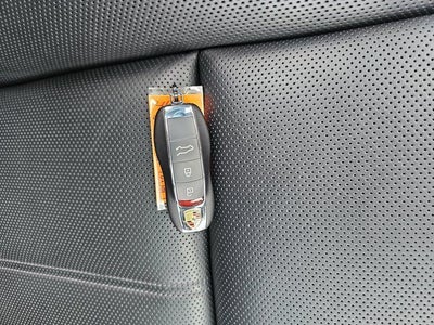 2024 Porsche Macan AWD