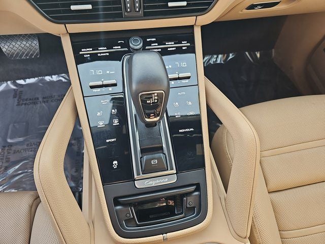 2023 Porsche Cayenne AWD